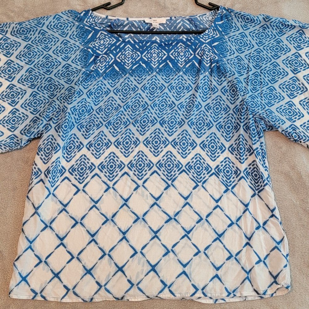 BLL New York. Blue and White top
